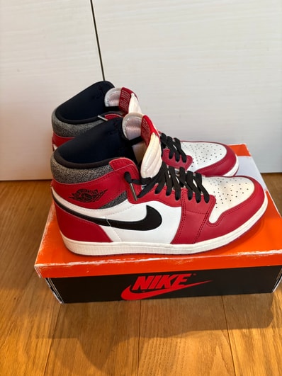 Nike Air Jordan 1 High OG "Lost & Found/Chicago"
