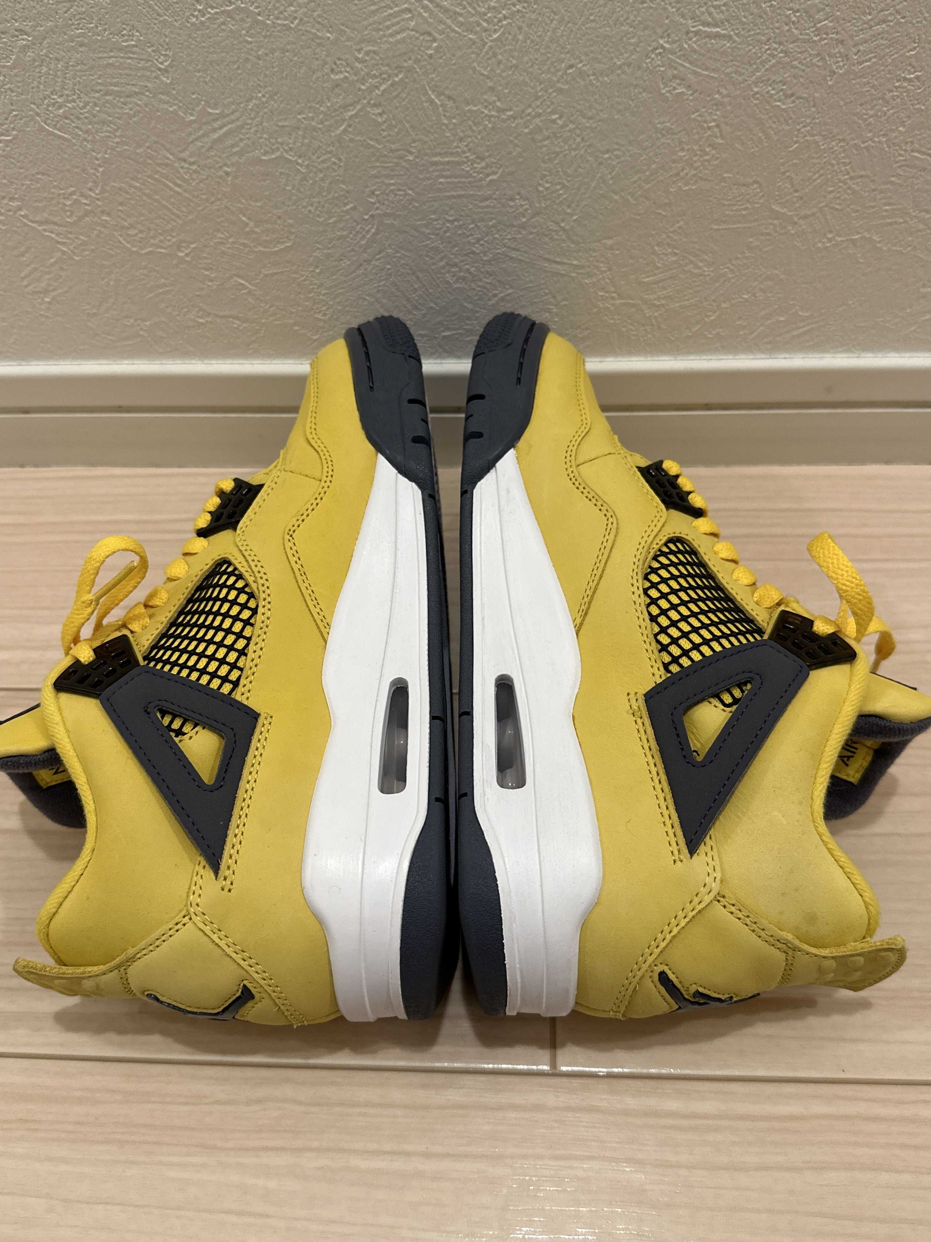 Nike Air Jordan 4 "Tour Yellow"