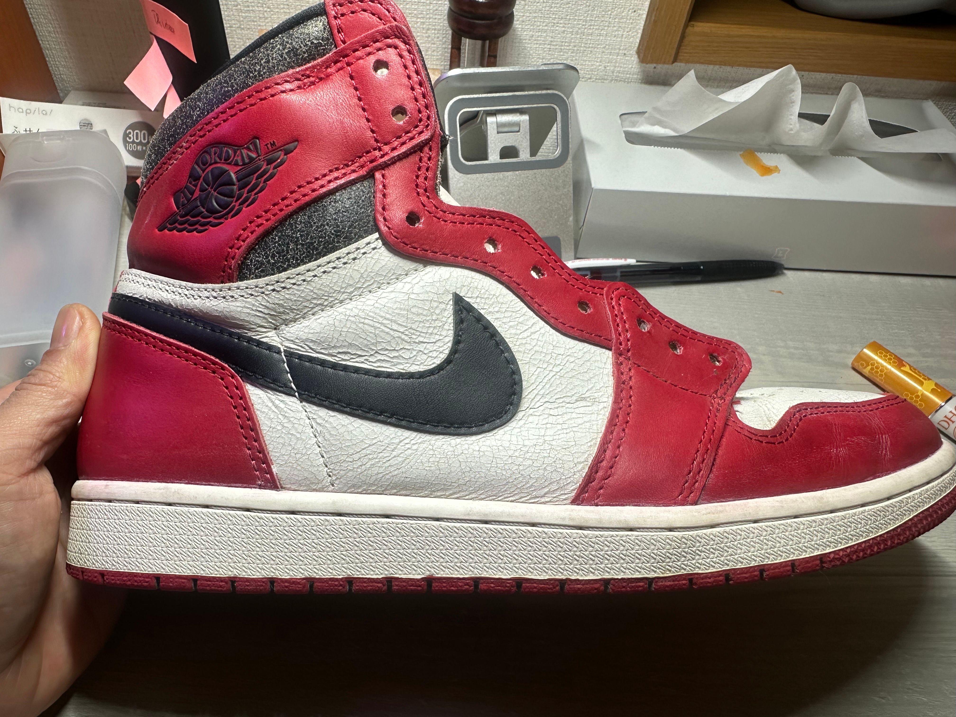 Nike Air Jordan 1 High OG "Lost & Found/Chicago"