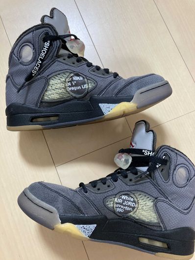 Off-White × Nike Air Jordan 5 "Black/Muslin/Fire Red"