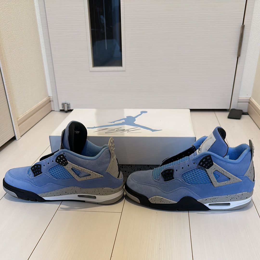Nike Air Jordan 4 "University Blue"
