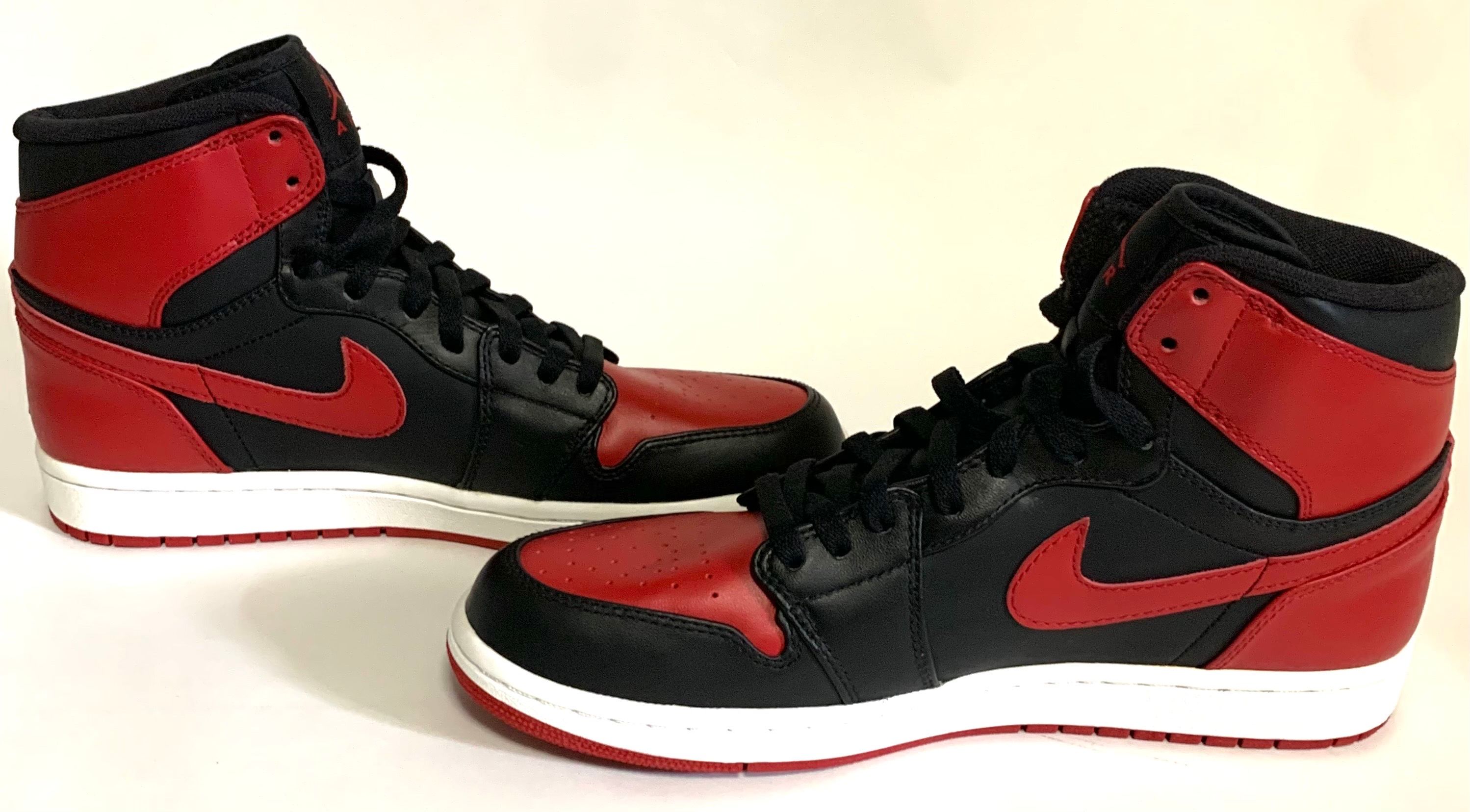 Nike Air Jordan 1 "Defining Moments Pack One 60 Pts" (332550-061/332550-101)