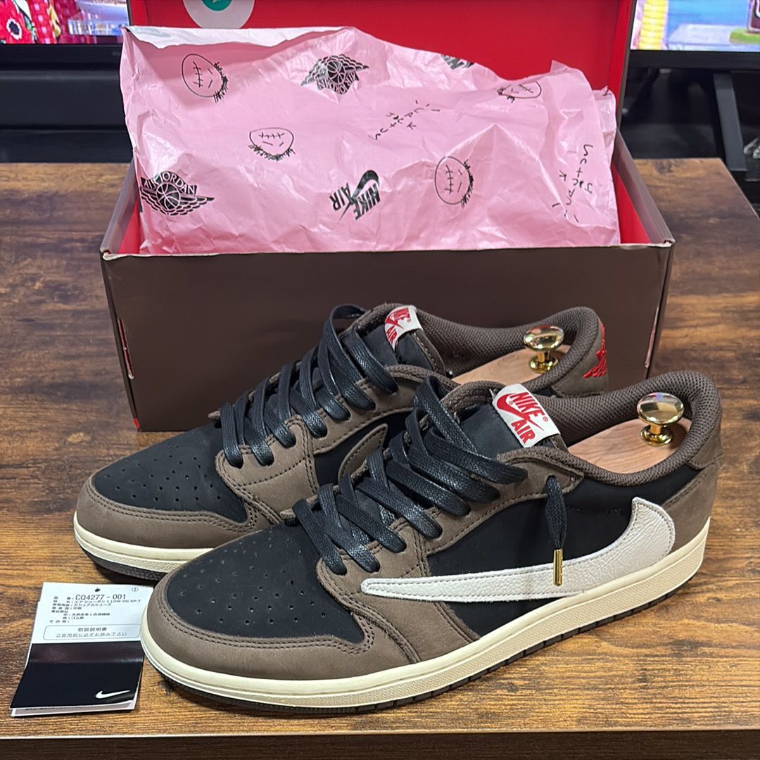 Travis Scott × Nike Air Jordan 1 Low OG SP-T  "Black/Dark Mocha"