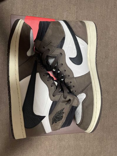 Travis Scott × Nike Air Jordan 1 Retro High OG TS SP "Sail/Dark Mocha"