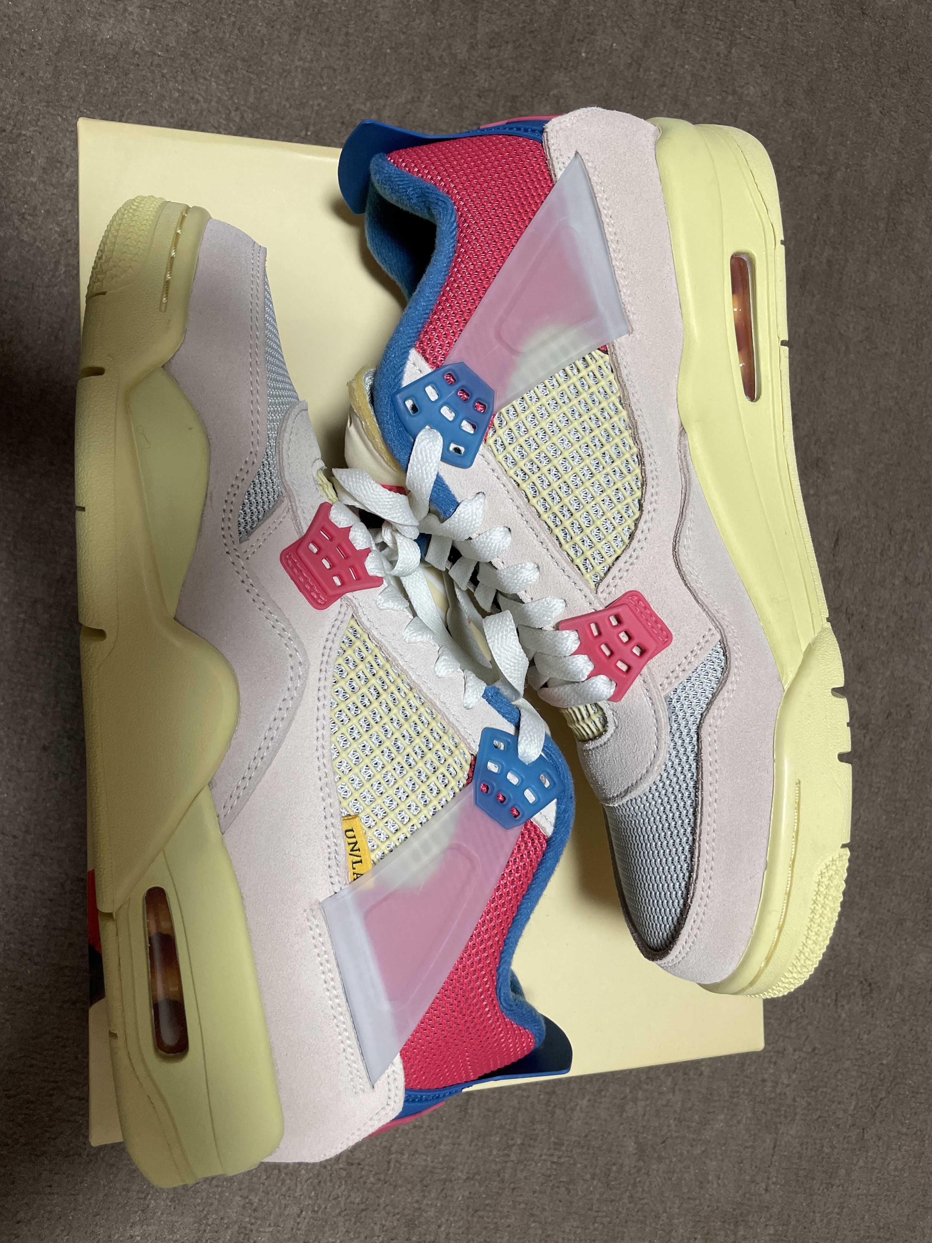 UNION × Nike Air Jordan 4 SP "Guava Ice/Light Fusion Red"