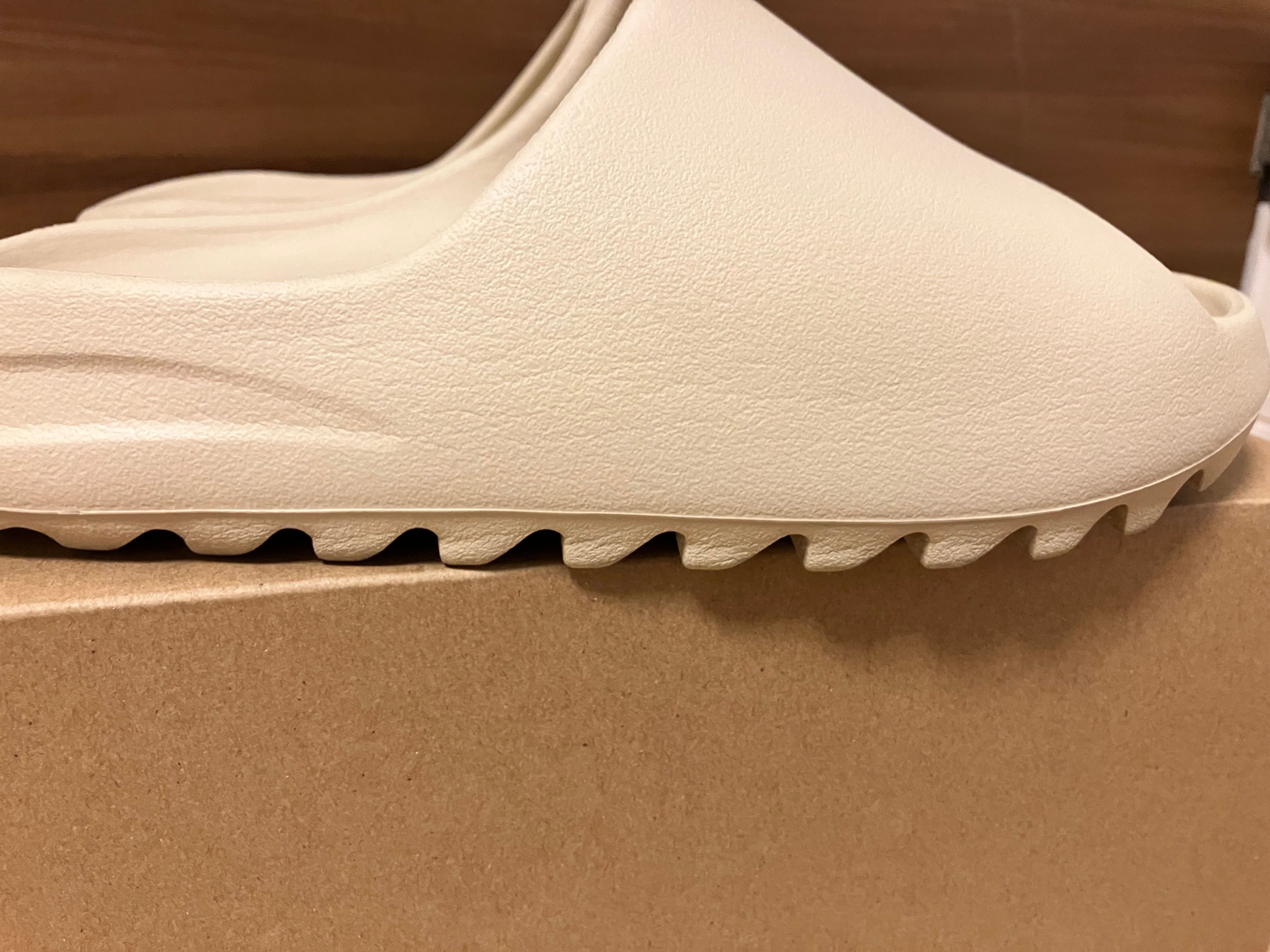 adidas YEEZY Slide "Bone" (FZ5897)