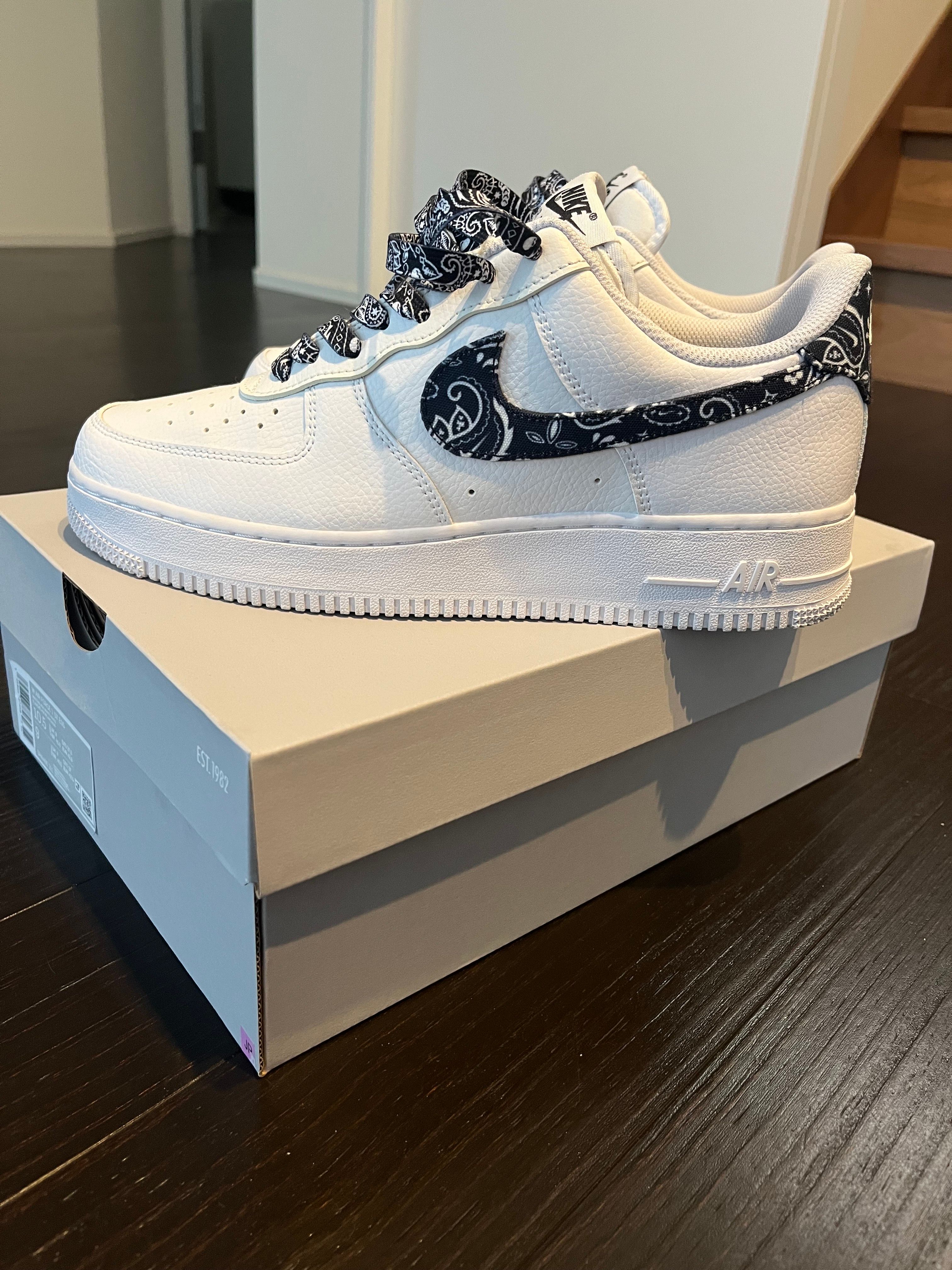 Nike Women's Air Force 1 Low '07 Essential "Black Paisley"