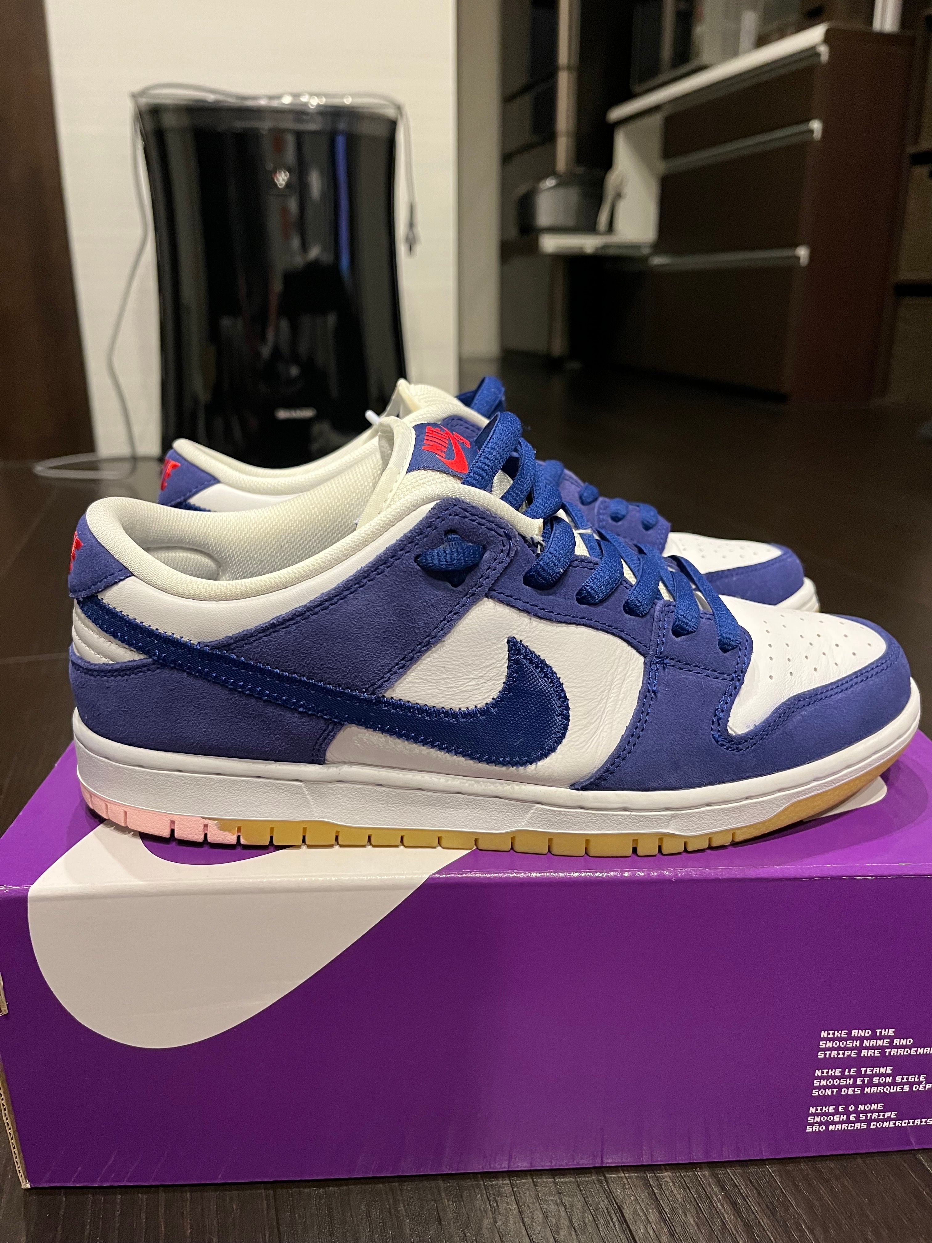 Nike SB Dunk Low "Los Angeles Dodgers/Deep Royal Blue"