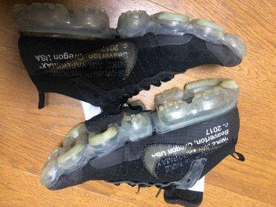 Off-White × Nike Air Vapormax "Black/Total Orange/Clear"