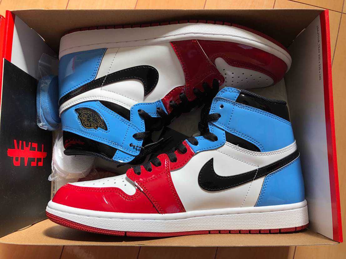 Nike Air Jordan 1 High OG "Fearless"
