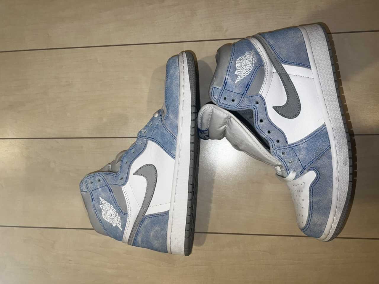 Nike Air Jordan 1 High OG "Hyper Royal"