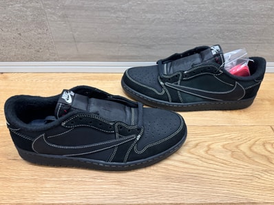 Travis Scott × Nike Air Jordan 1 Low OG SP "Black Phantom"