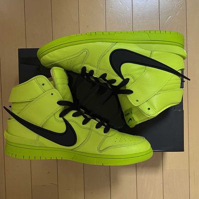 AMBUSH × NIKE DUNK HIGH "FLASH LIME"