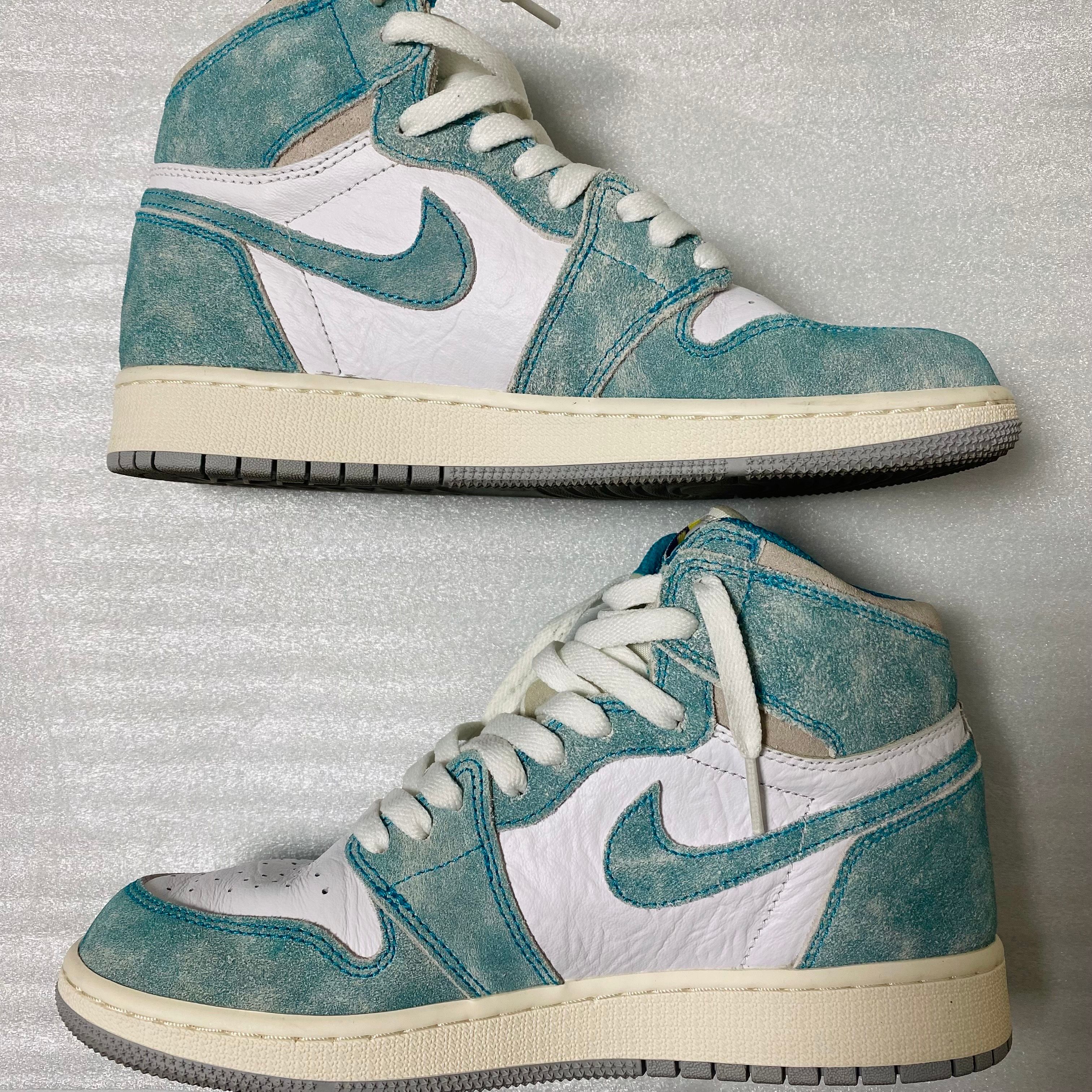 Nike GS Air Jordan 1 Retro High "Turbo Green"