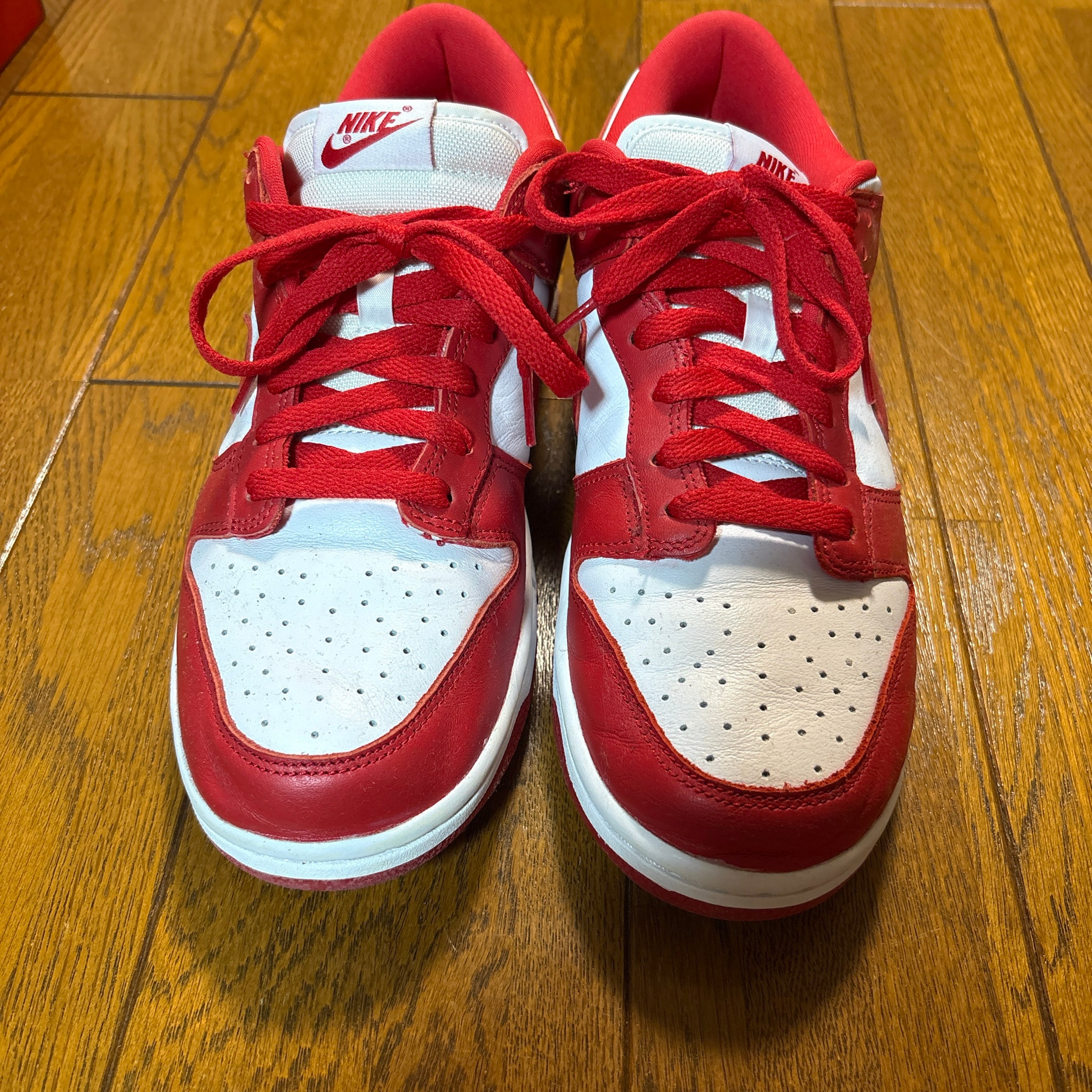 Nike Dunk Low SP "White and University Red"