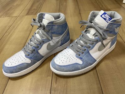 Nike Air Jordan 1 High OG "Hyper Royal"