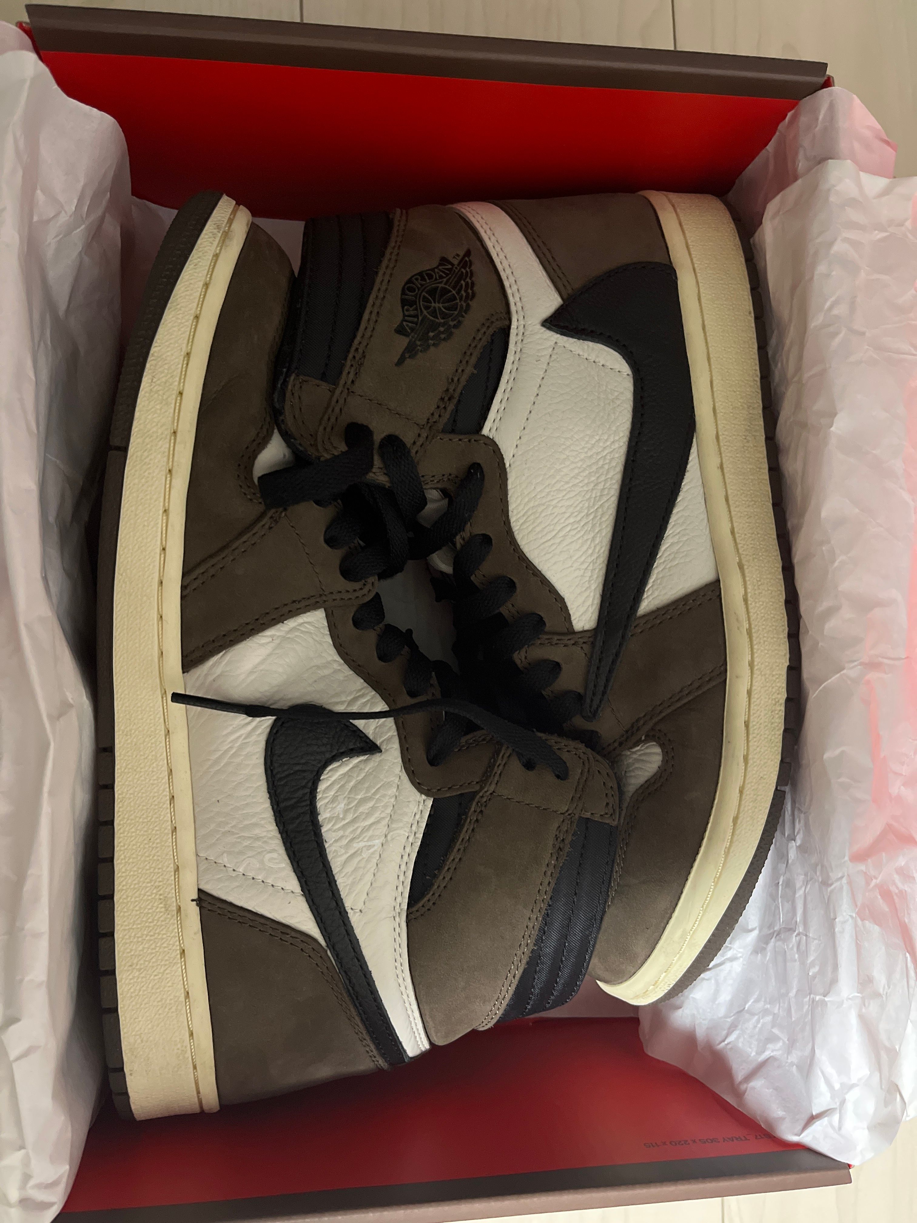 Travis Scott × Nike Air Jordan 1 Retro High OG TS SP "Sail/Dark Mocha"