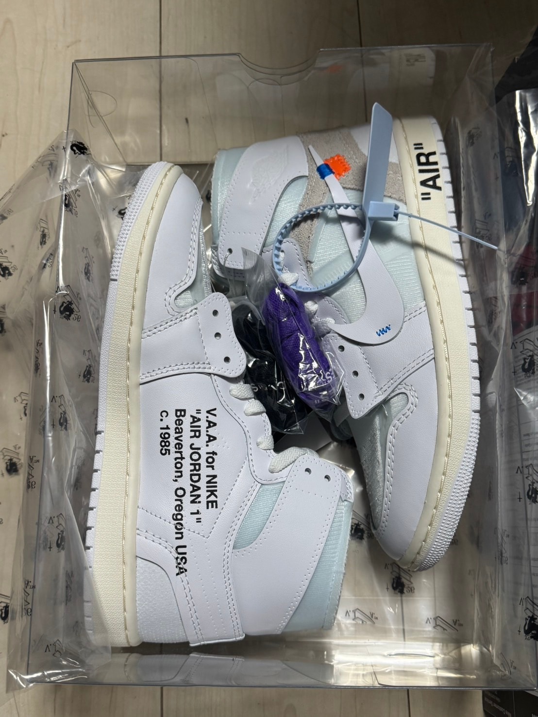 Virgil Abloh Archive (V.A.A.) × Nike Air Jordan 1 Retro High OG "Alaska"