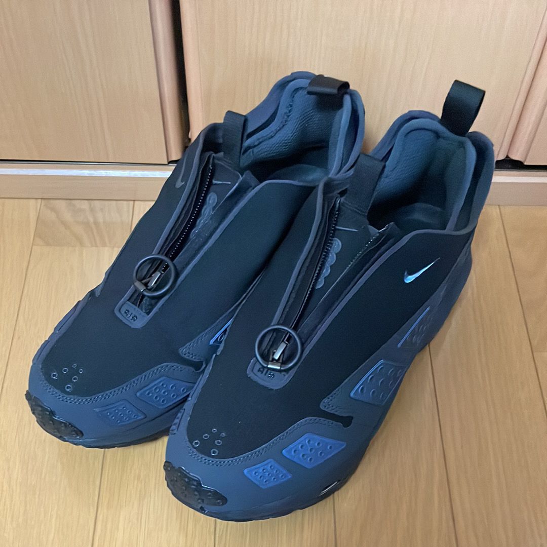 Nike Women's Air Max SNDR GORE-TEX "Black and Dark Smoke Grey"