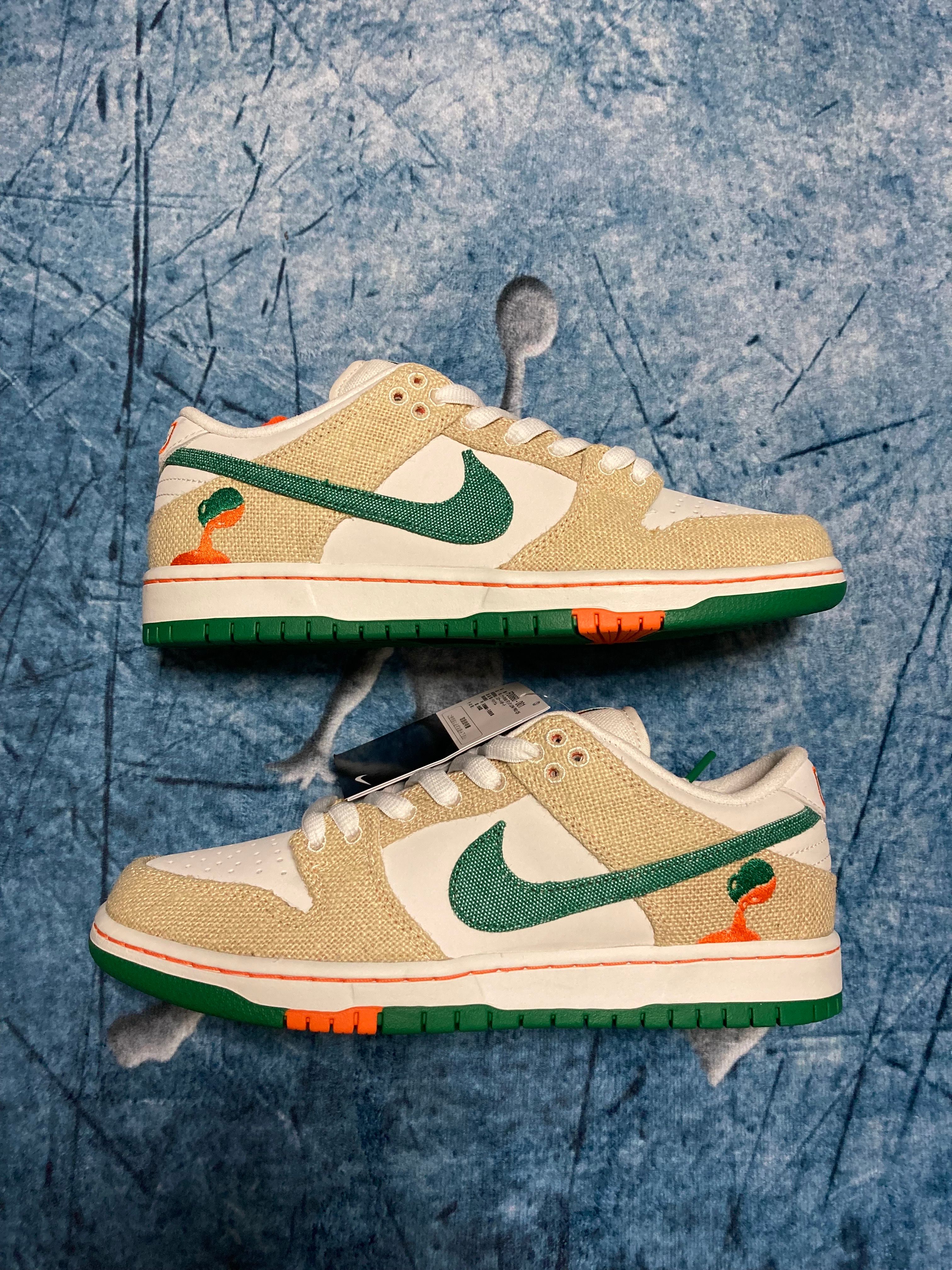 Jarritos × Nike SB Dunk Low "Phantom and Malachite"