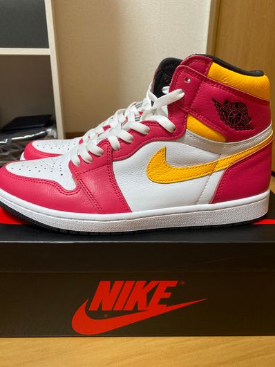 Nike Air Jordan 1 High OG "Light Fusion Red"