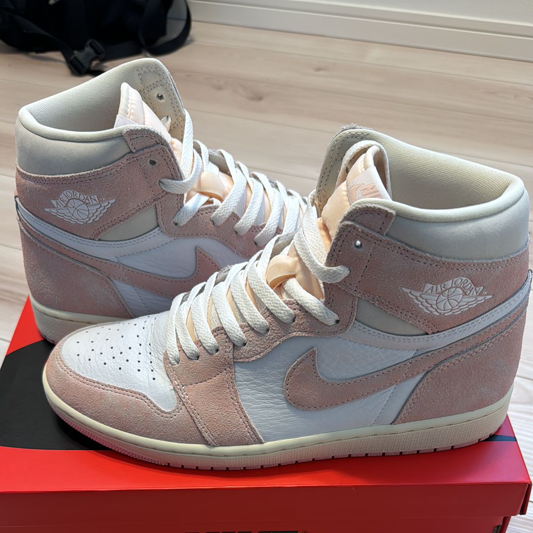 Nike Women's Air Jordan 1 Retro High OG "Washed Pink"