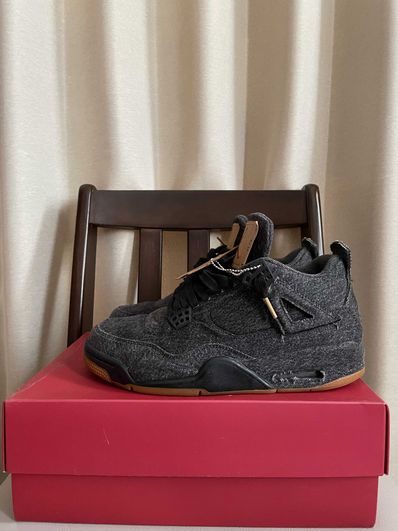 Nike × Levi's Air Jordan 4 "Black Denim" (Tag: LEVIS®)