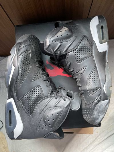 NIKE AIR JORDAN 6 RETRO "BLACK CAT"