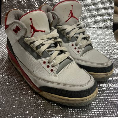 Nike Air Jordan 3 Retro "Fire Red" (2007)