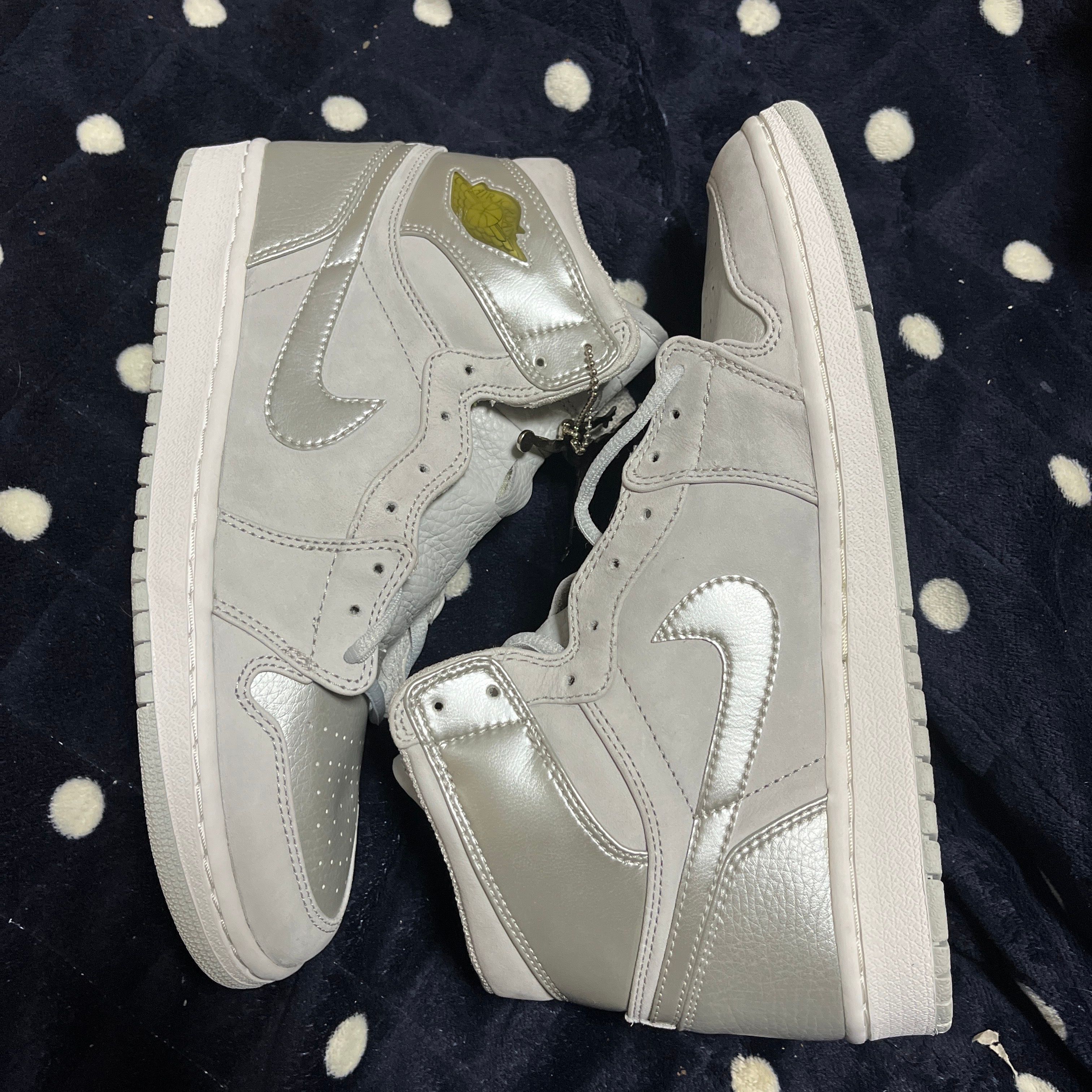 Nike Air Jordan 1 Retro High "Japan Grey" (2001)