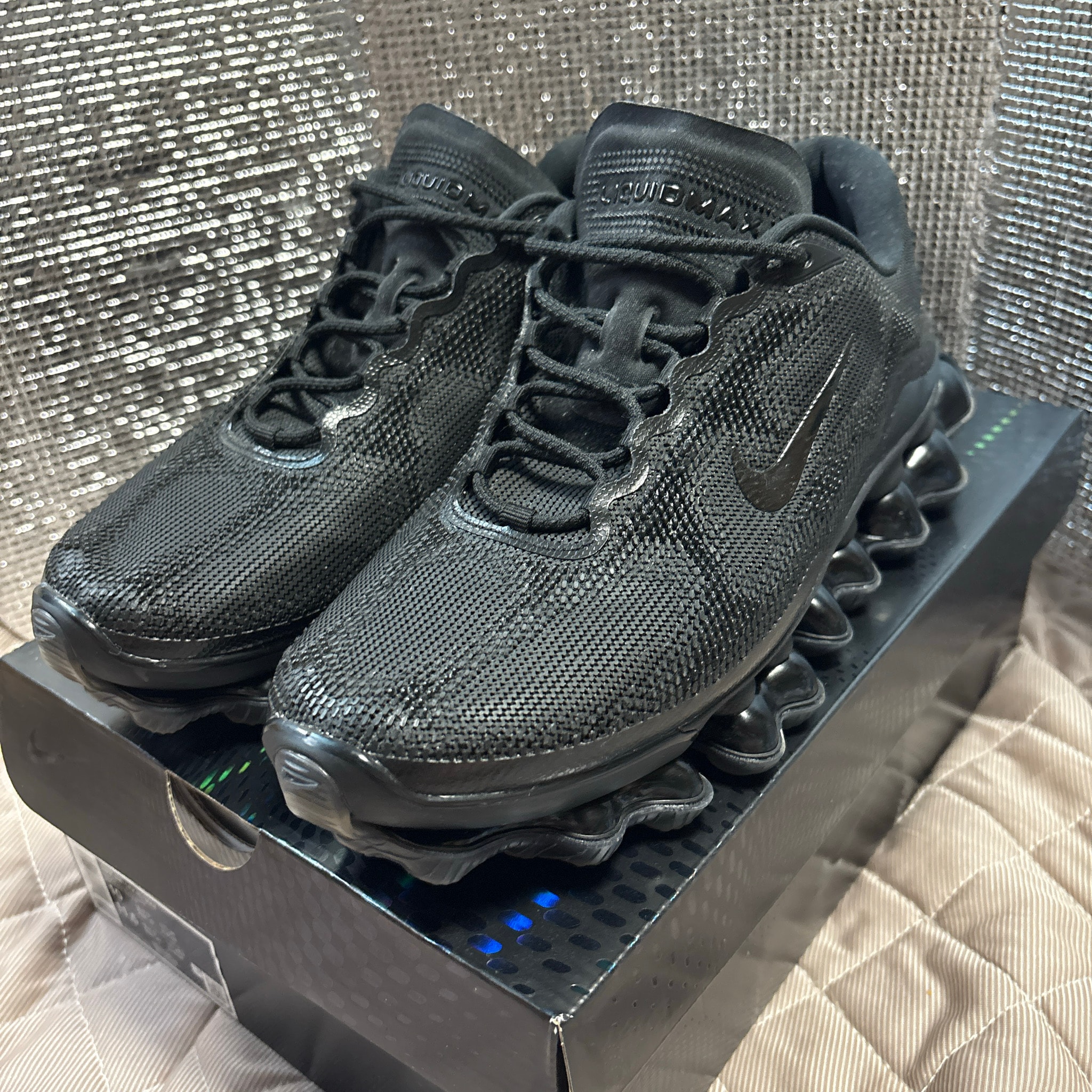 Nike Air Liquid Max "Triple Black"