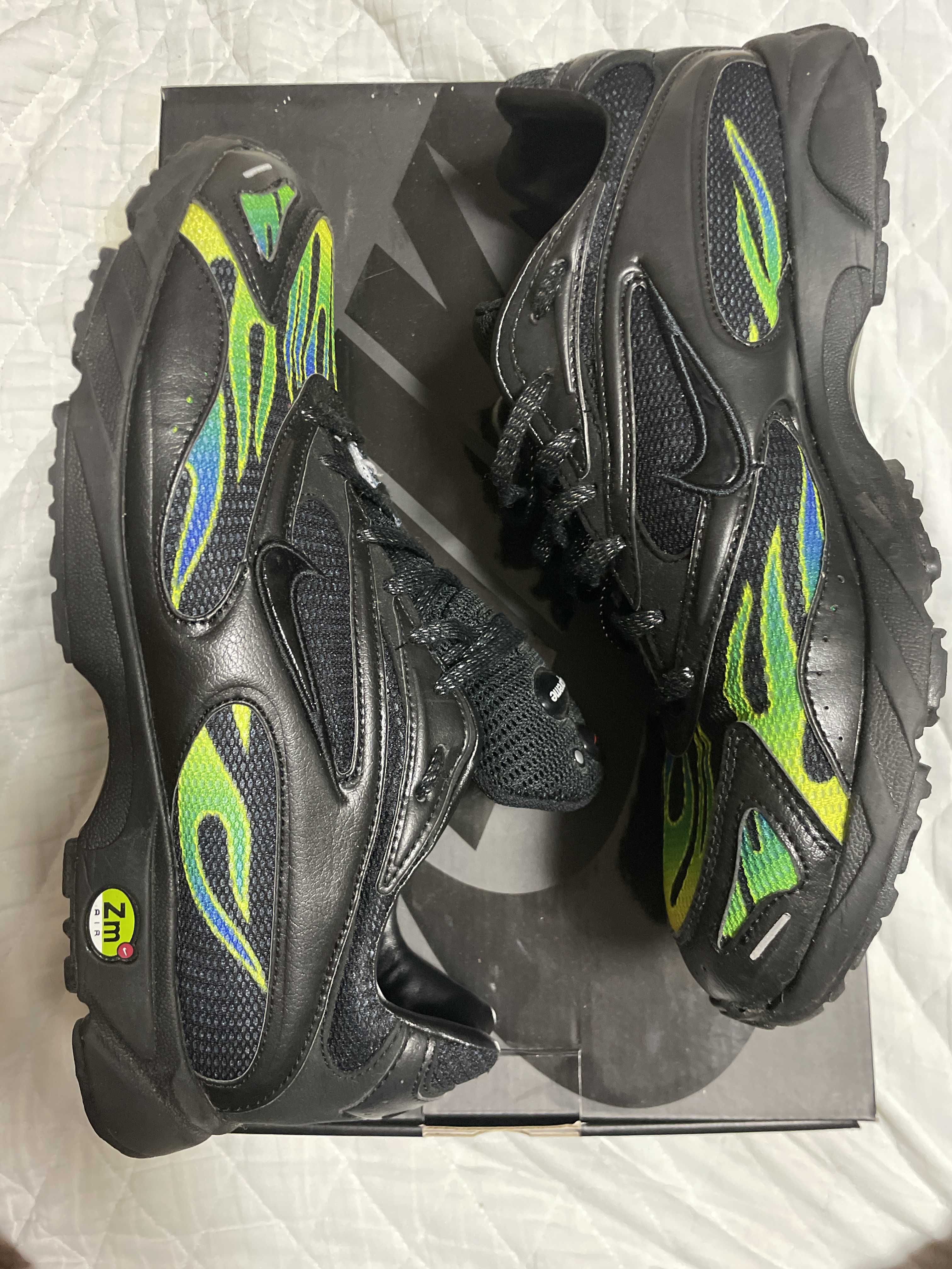 Supreme × Nike Air Zoom Streak Spectrum Plus "Black"