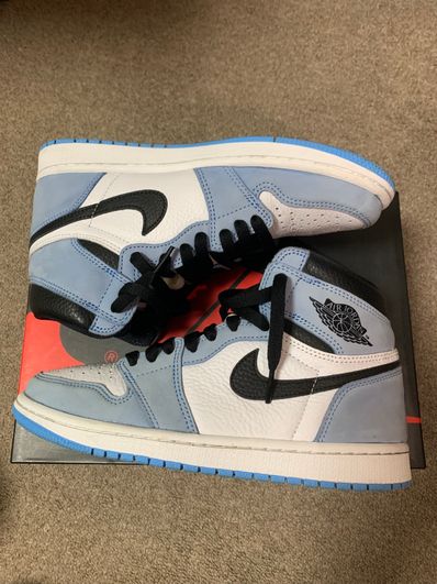 Nike Air Jordan 1 High OG "University Blue"