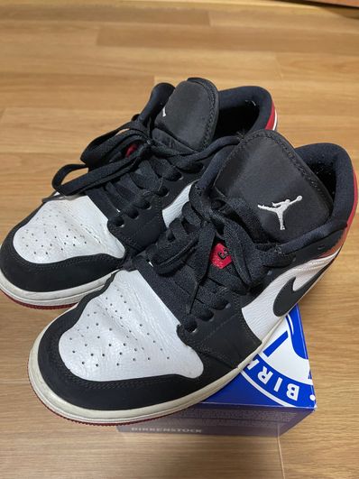 Nike Air Jordan 1 Low "Black Toe"