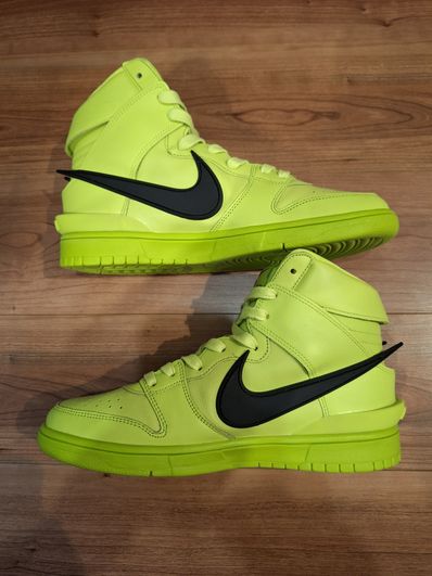AMBUSH × NIKE DUNK HIGH "FLASH LIME"