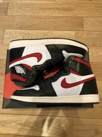 Nike Air Jordan 1 Retro High "Black/White/Sail/Gym Red"