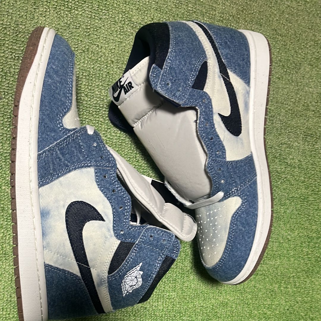 Nike Air Jordan 1 Retro High OG "Denim"