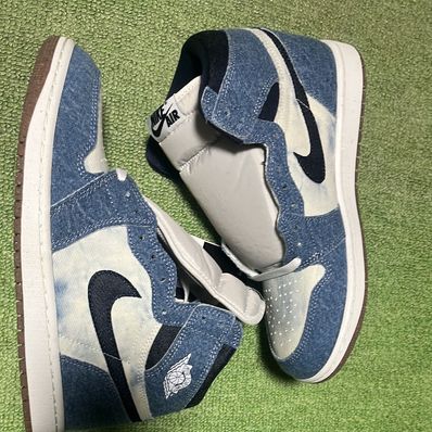 Nike Air Jordan 1 Retro High OG "Denim"