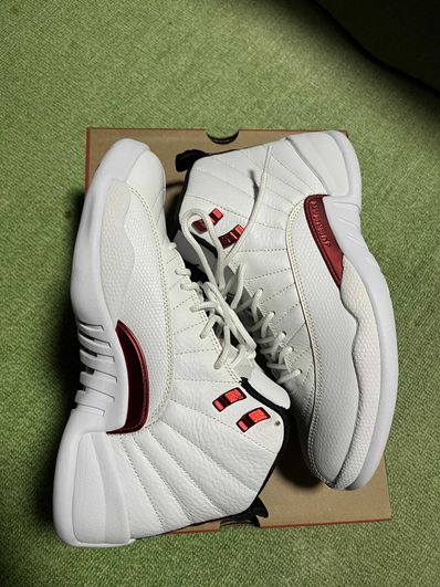 Nike Air Jordan 12 Retro "Black/White/University Red"