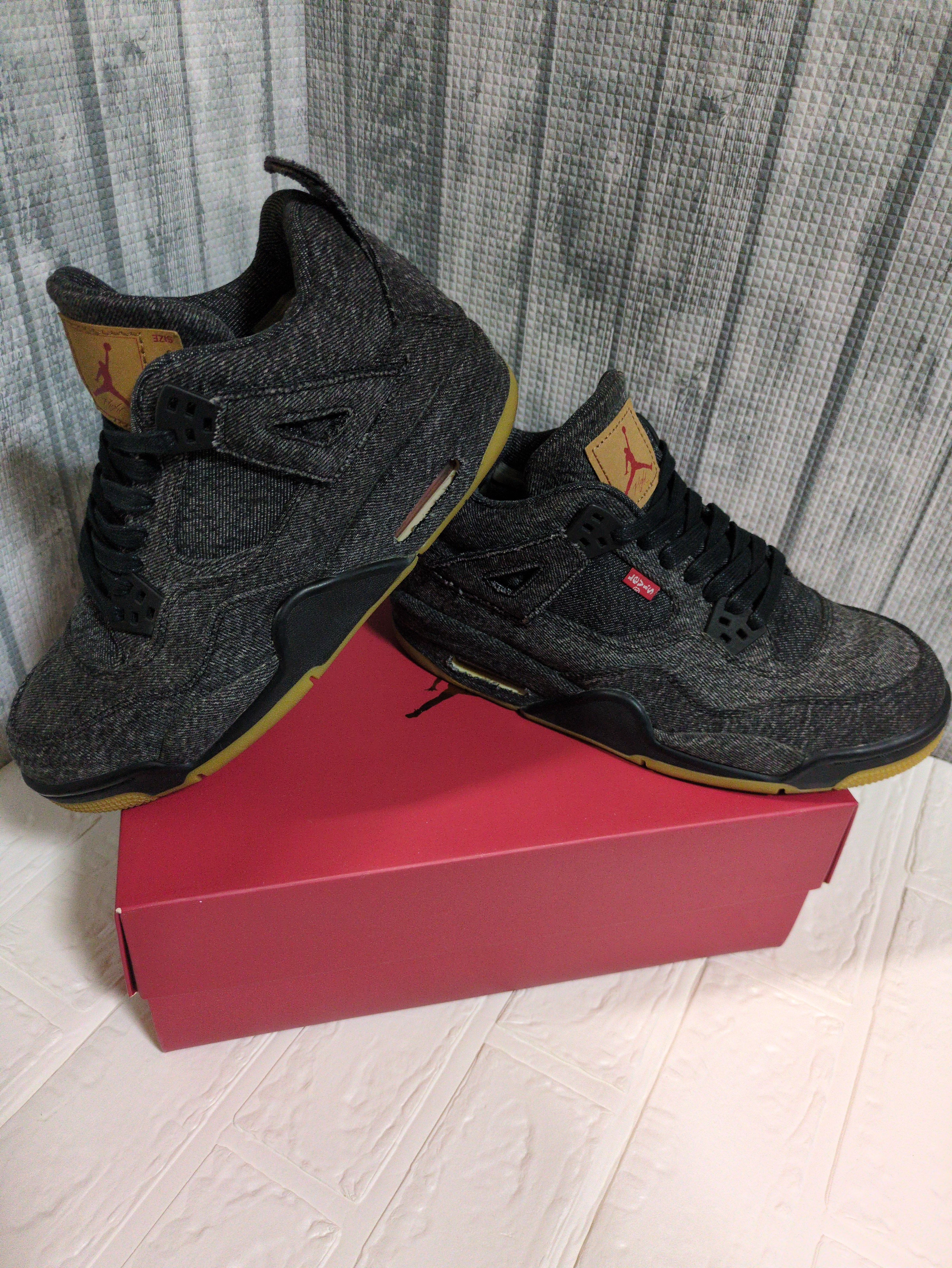 LEVI’S × NIKE GS AIR JORDAN 4 BG "BLACK DENIM"(タグ:LEVIS®)