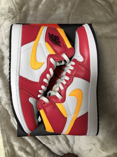 Nike Air Jordan 1 High OG "Light Fusion Red"