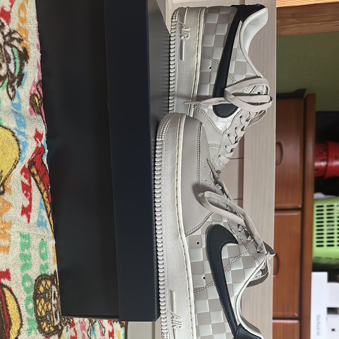 LeBron James × Nike Air Force 1 Low "Strive For Greatness"