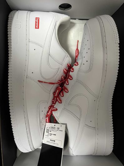 Supreme × Nike Air Force 1 Low "White"