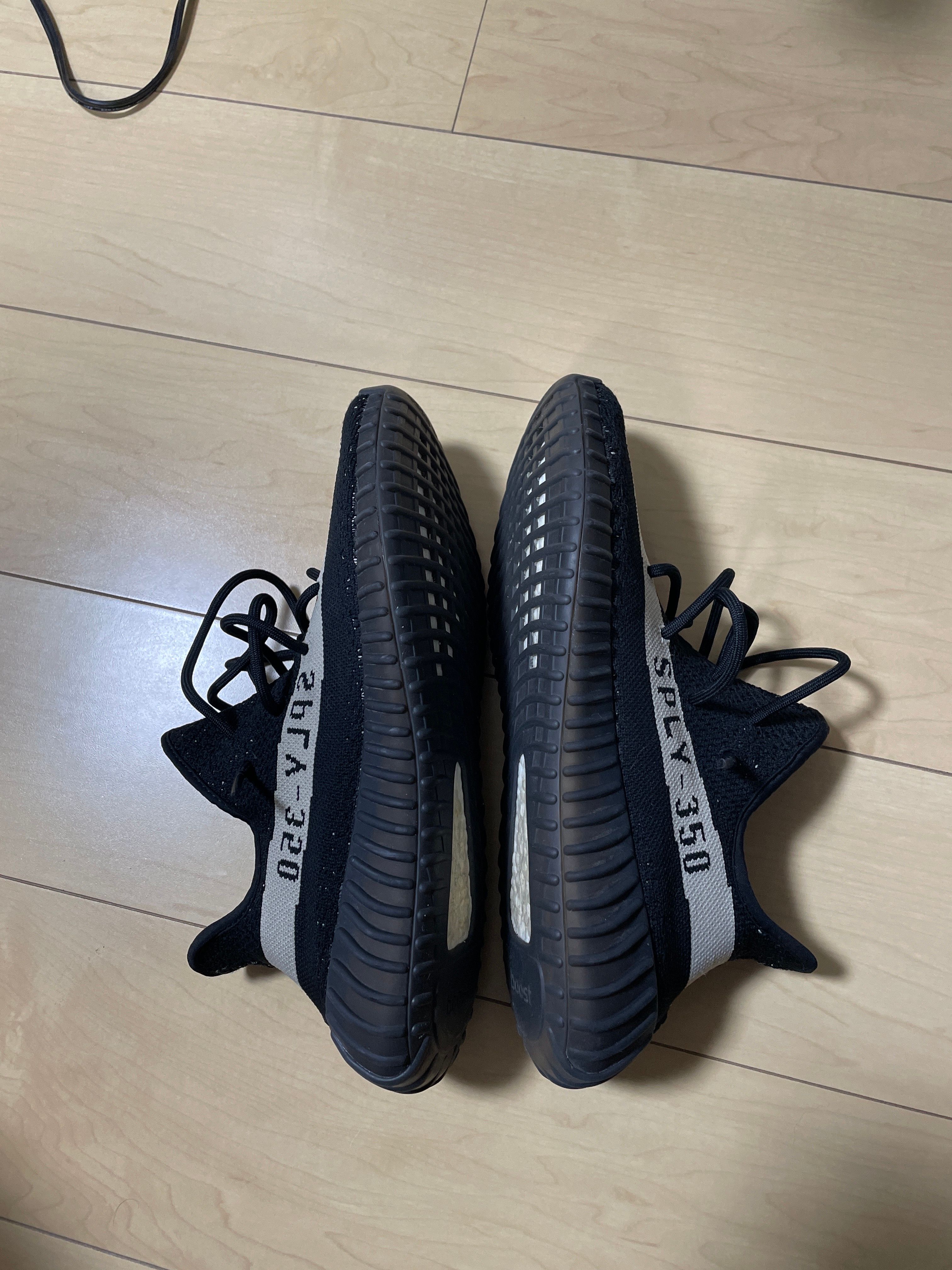 adidas YEEZY Boost 350 V2 "Oreo"