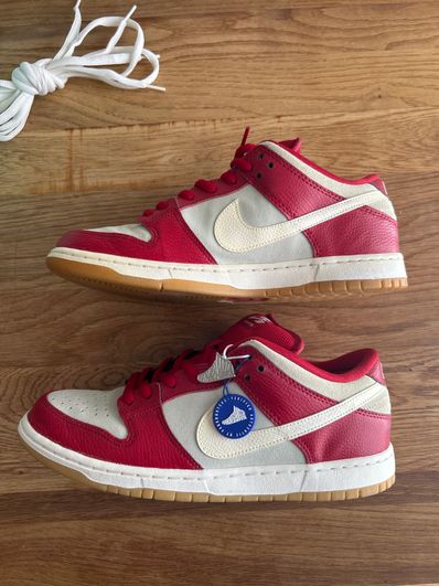 Nike SB Dunk Low Pro "Valentine's Day" (2015)