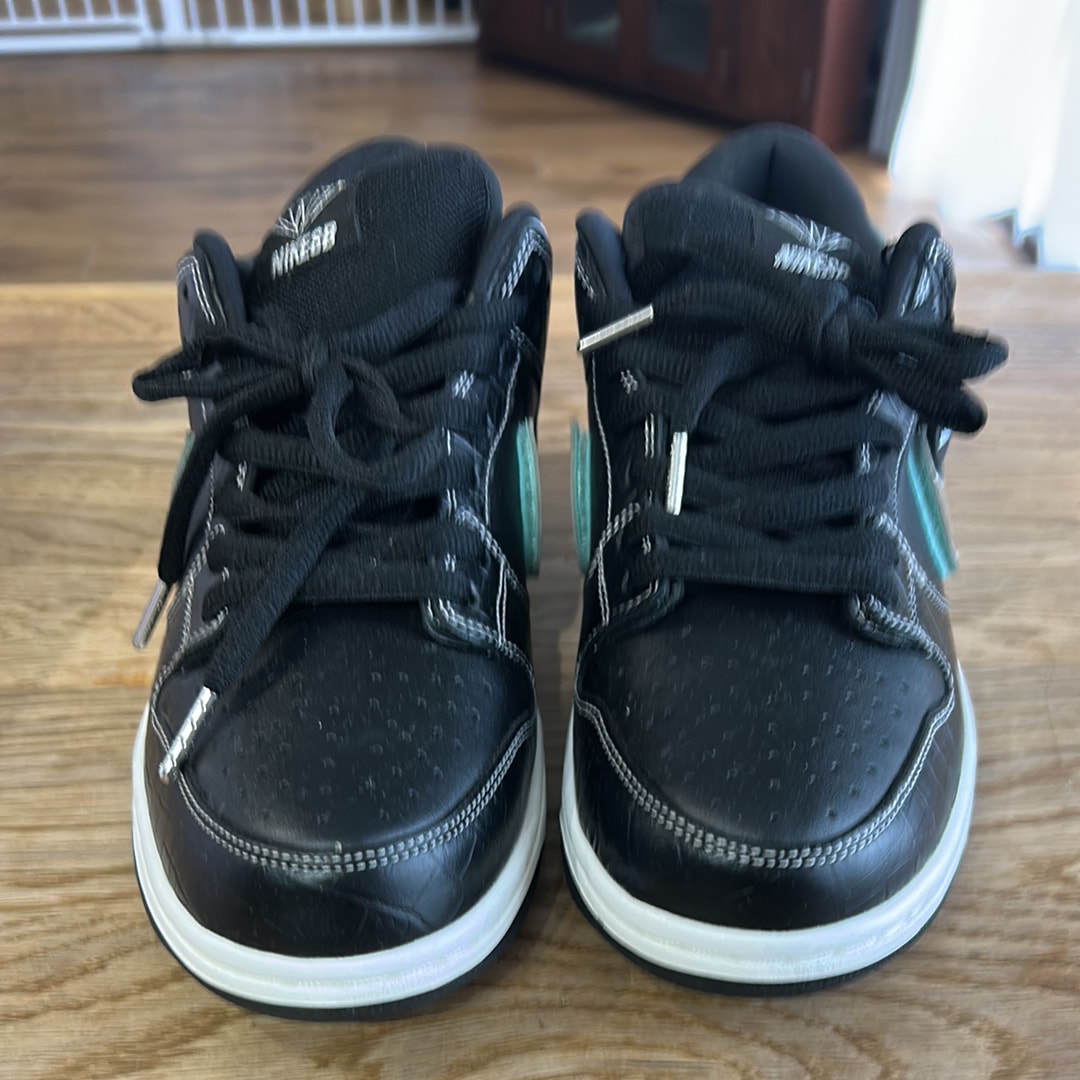 Diamond Supply Co. × Nike SB Dunk Low Pro "Black"