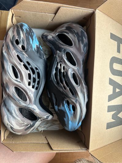 adidas YEEZY Foam Runner "MX Cinder"