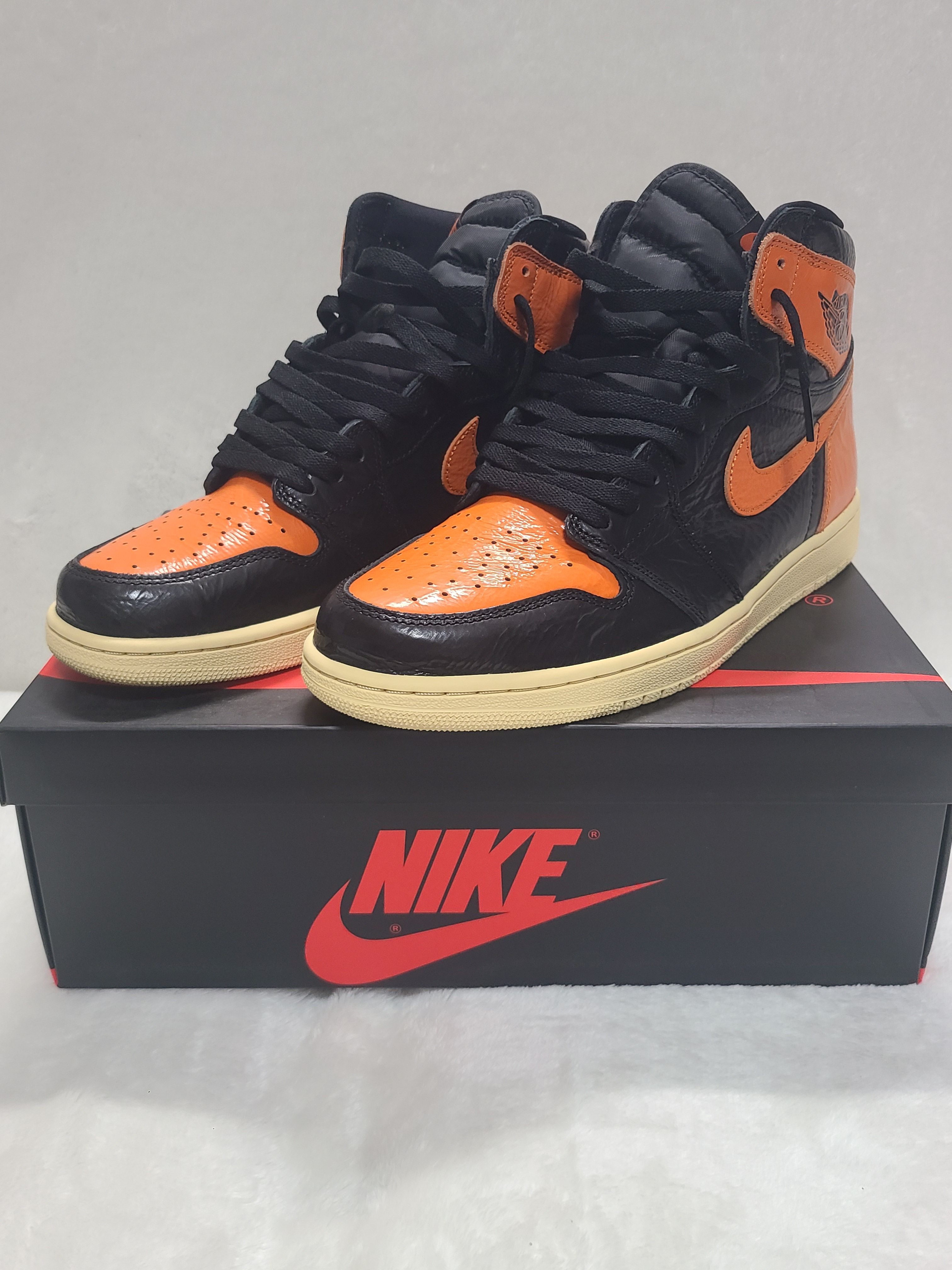 Nike Air Jordan 1 High "Shattered Backboard 3.0"