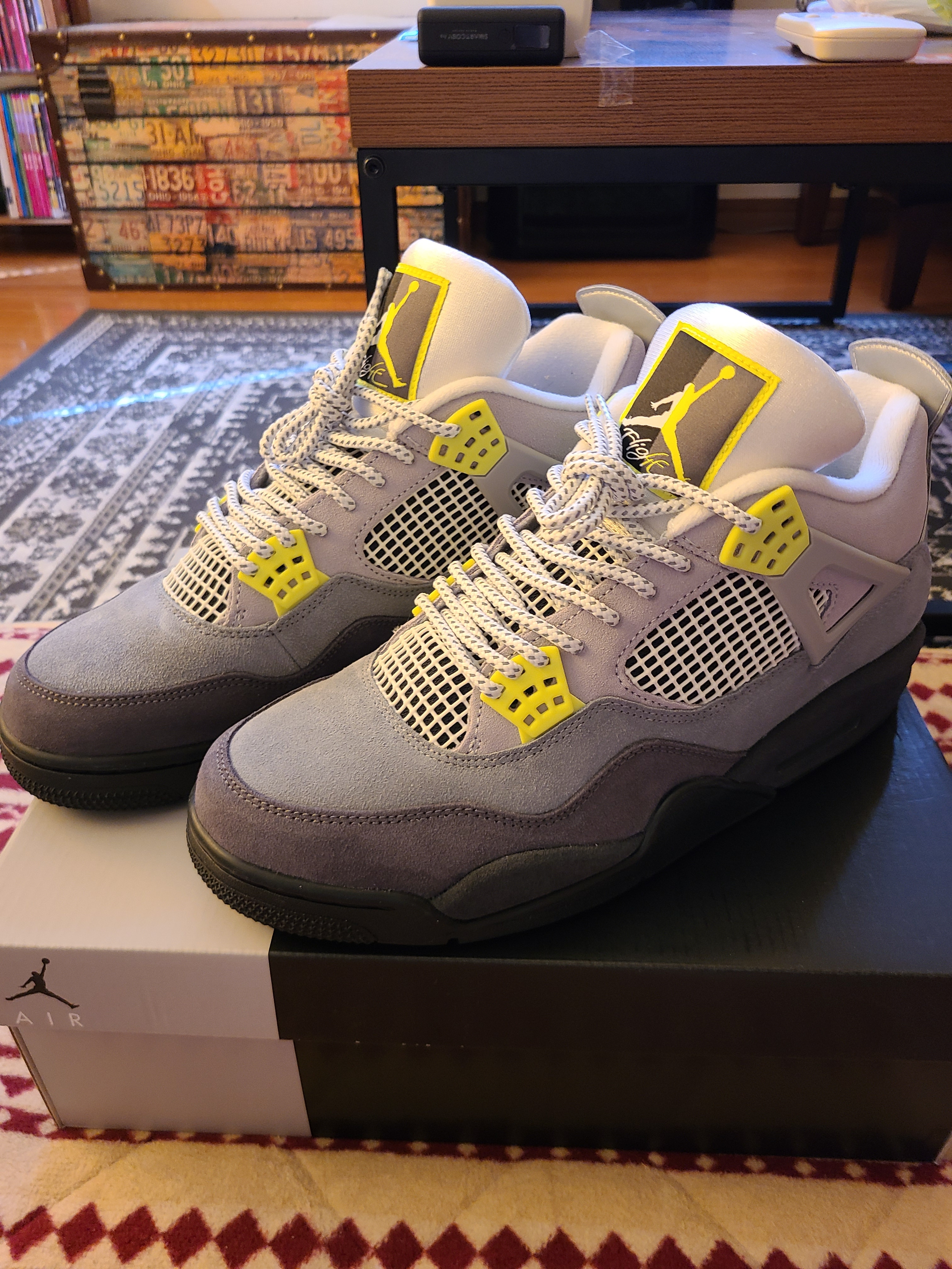 NIKE AIR JORDAN 4 RETRO LE "NEON"