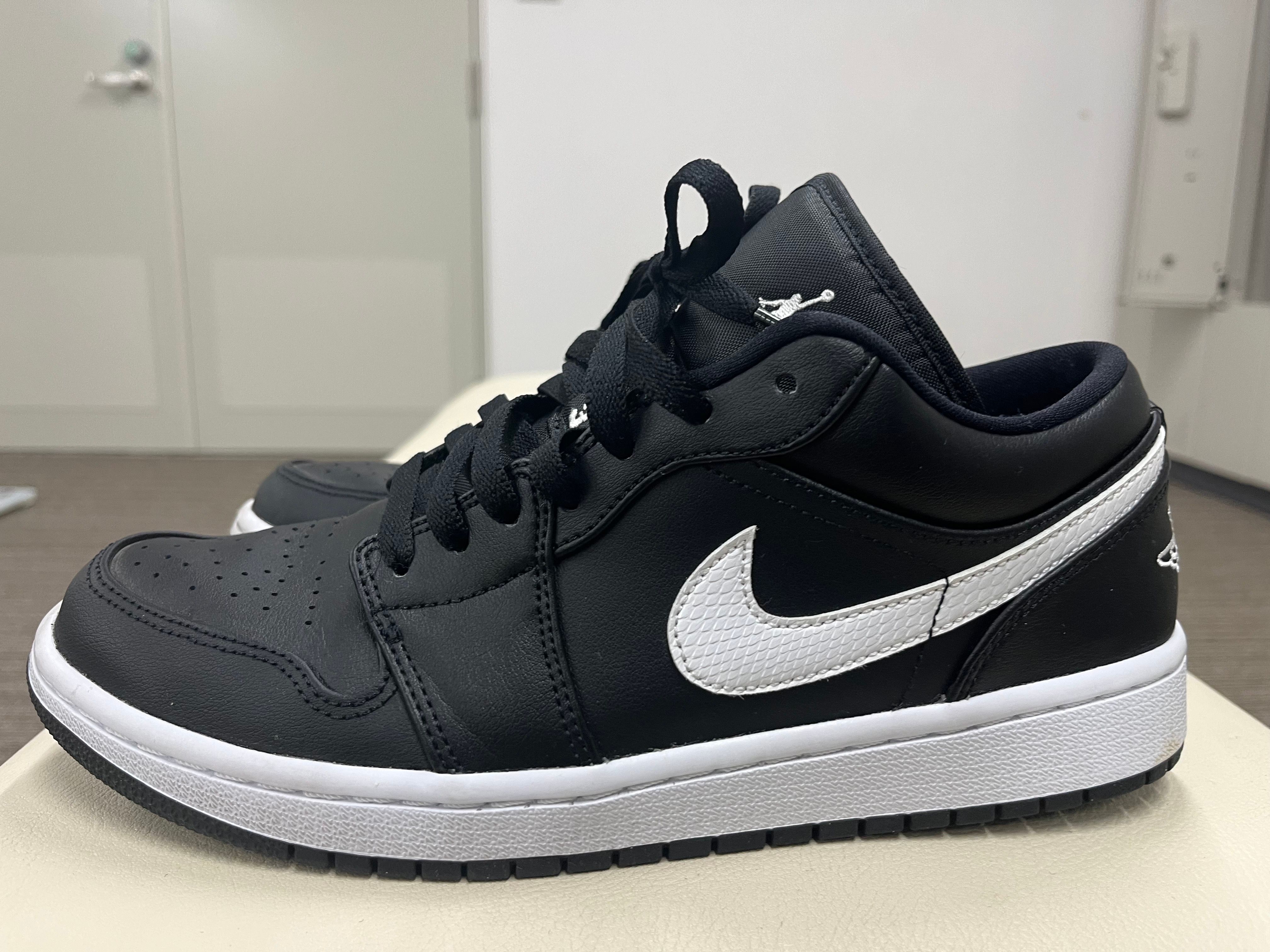 NIKE Women's AIR JORDAN 1 LOW "BLACK"